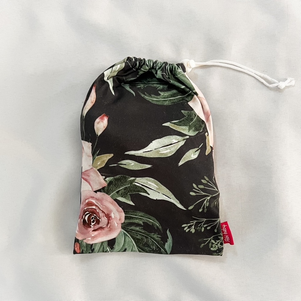 Pobi Baby Multi-Use Cover - Picture 2 of 6